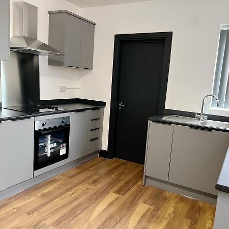M Sisters Luxury Home In Ng6 Nottingham Eksteriør billede