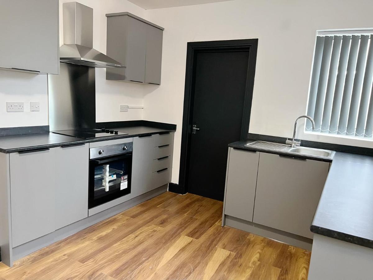 M Sisters Luxury Home In Ng6 Nottingham Eksteriør billede